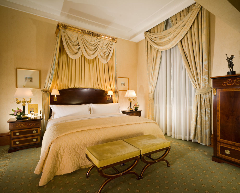 Huntington Hotel