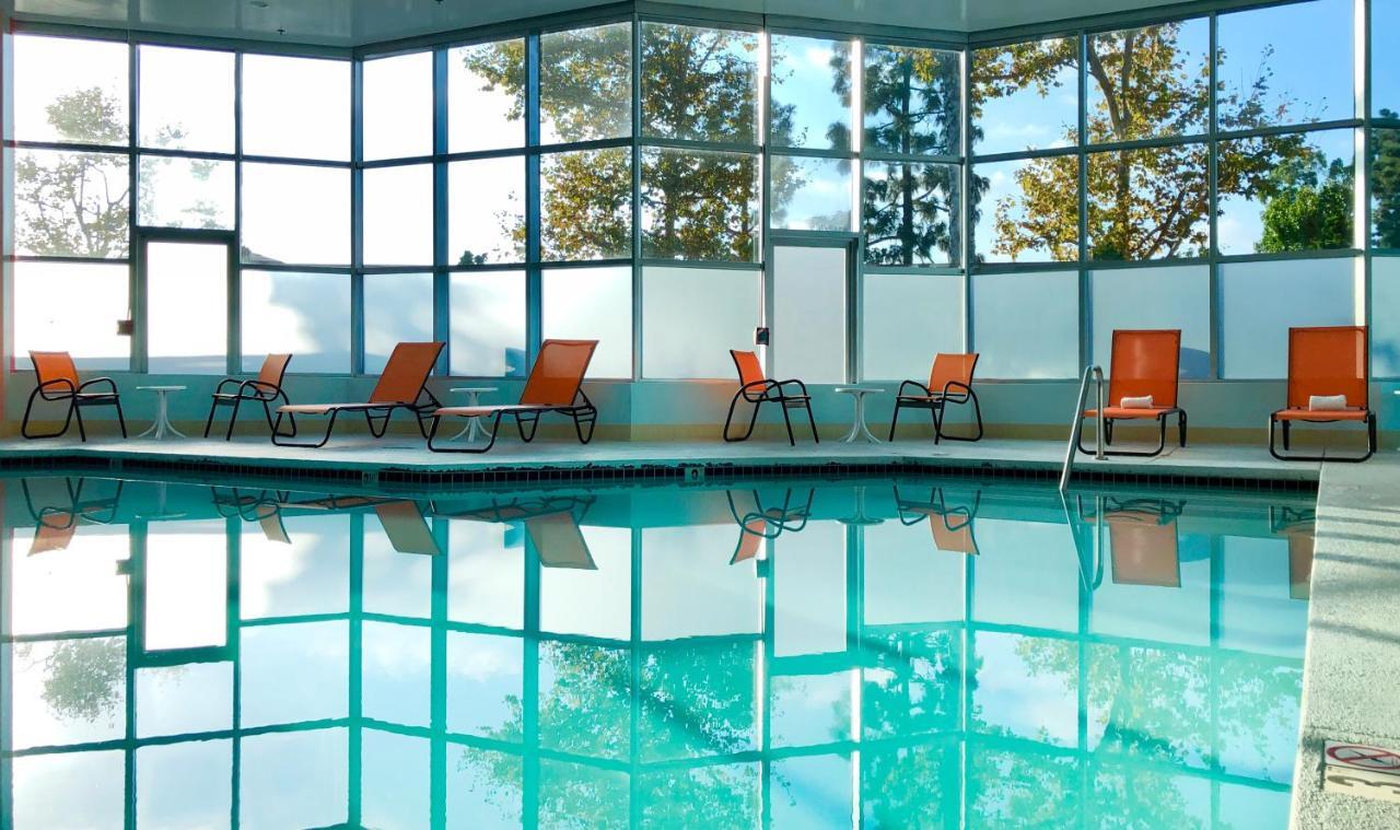 Hotel Huntington 3*